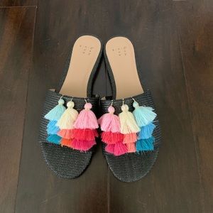 Cute Tassel Slides
